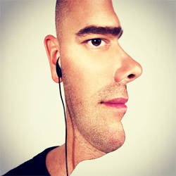 Your Profile Pic is *Waaay* More Important Than Your Cover Photo