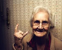 rockong büyükanne