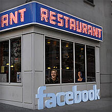 how to use Facebook to get more customers restaurant