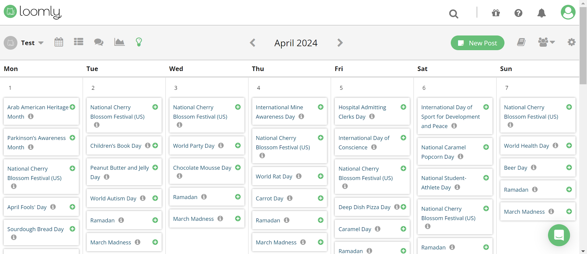 Loomly content calendar