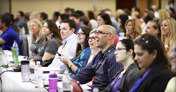 7 Reasons You Should Attend Top Social Media Conferences This Year
